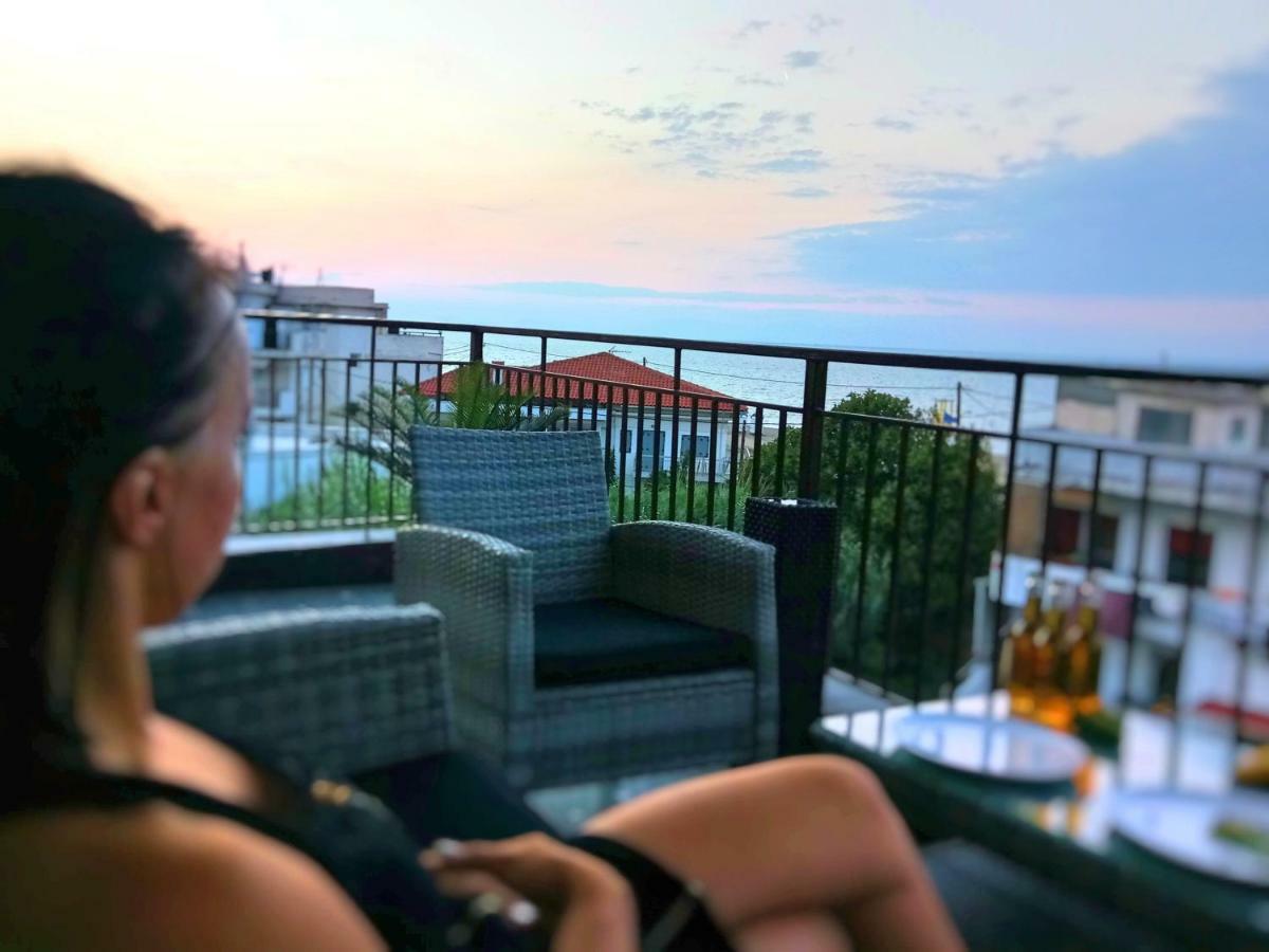 אגיה טריאדה Pure Bliss Luxury Beachfront Apartment With Panoramic Sea Views, Electric Bbq, Gym Equipment And More מראה חיצוני תמונה